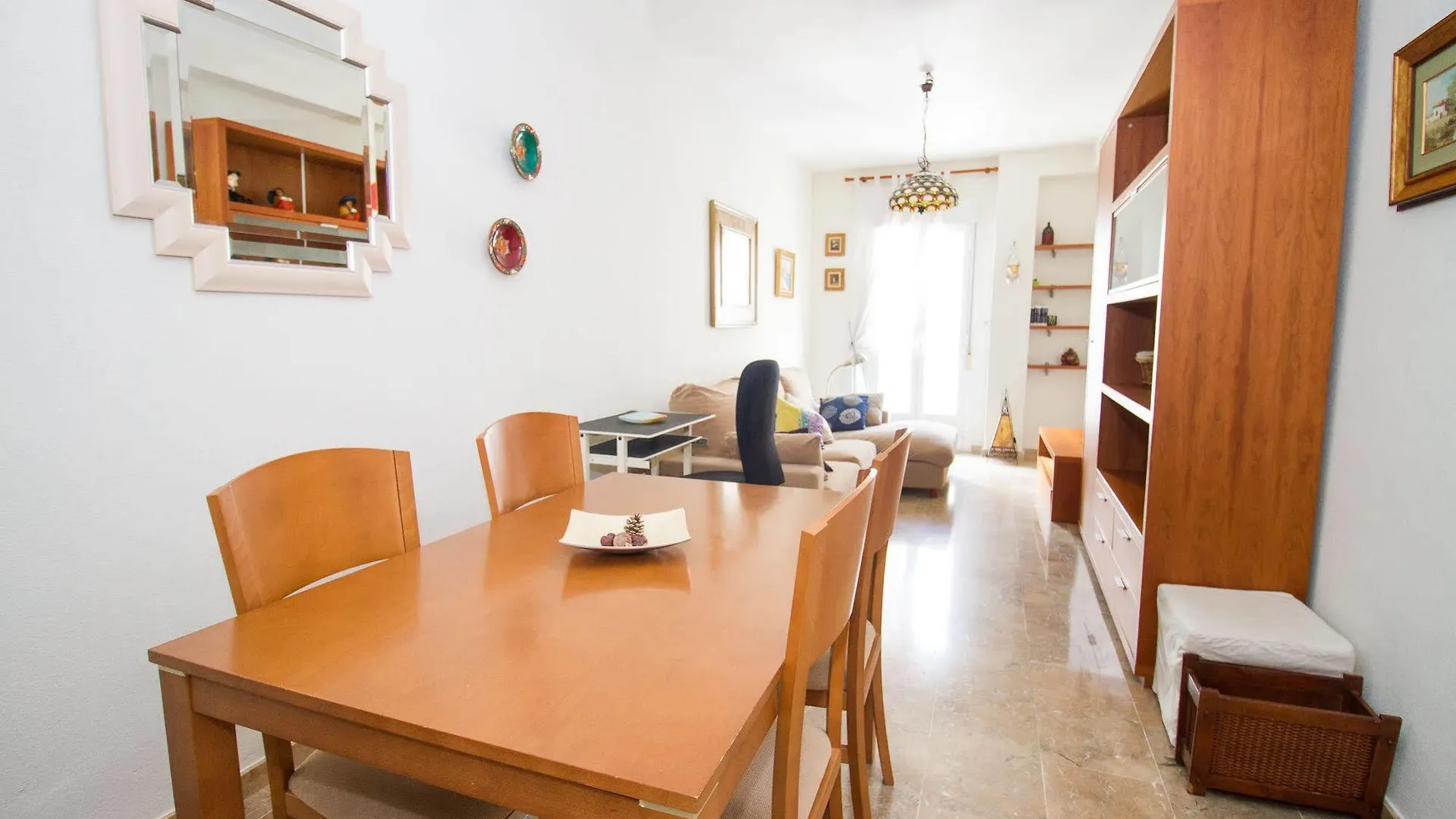 Feel At Home Malaga Apartment